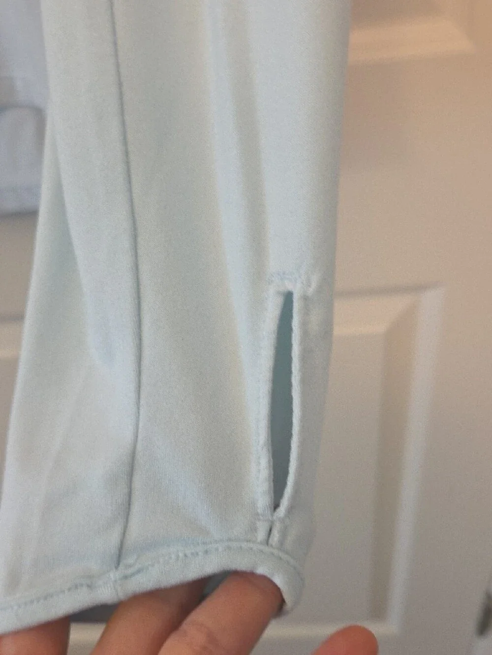 Columbia Light Blue Striped Long-Sleeve Performance Top Size Medium